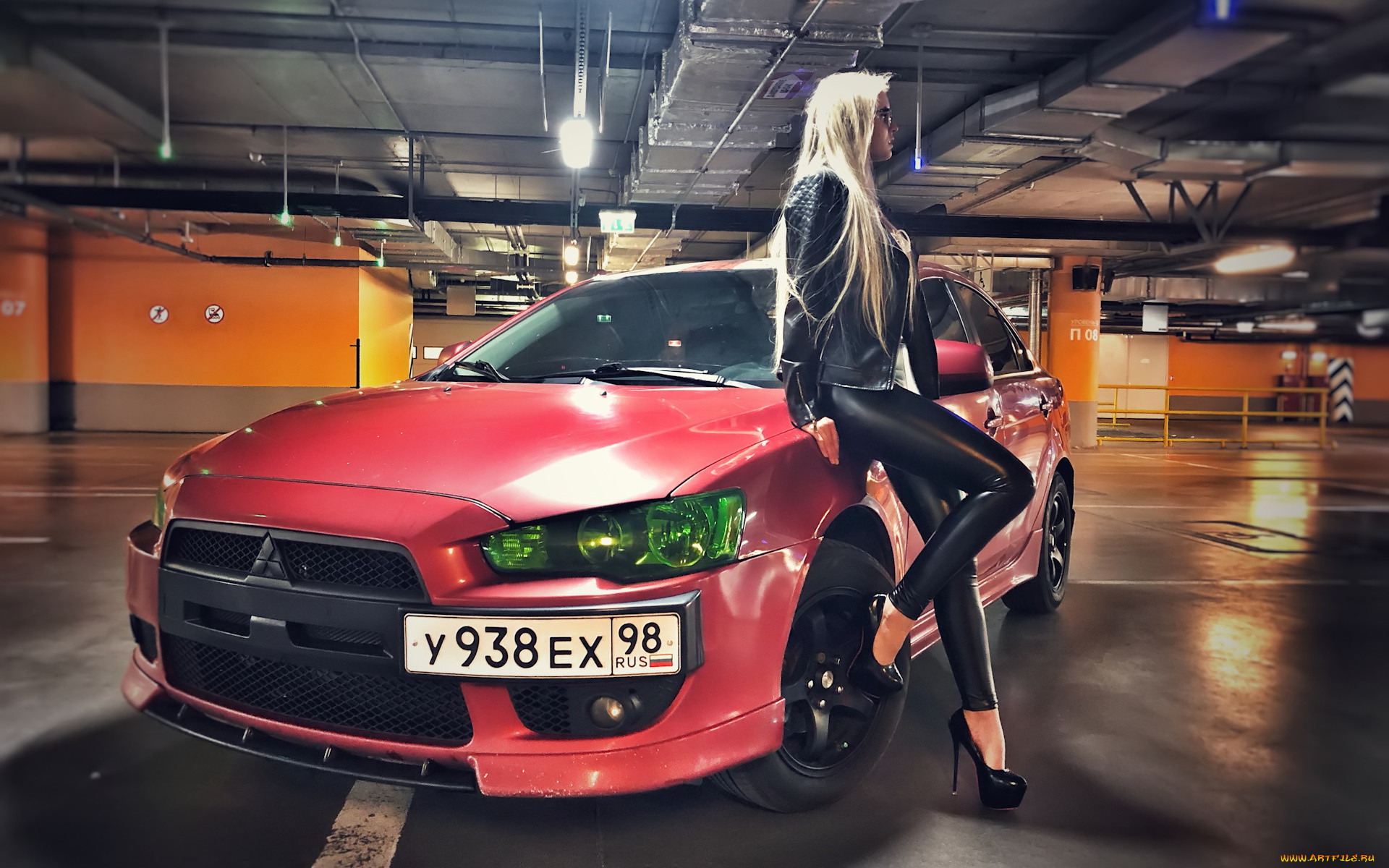 Mitsubishi Lancer 10 girl